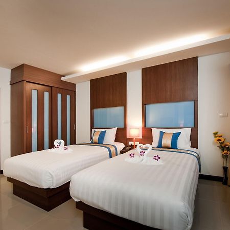 Hotel Tuana Blue Sky Patong Extérieur photo